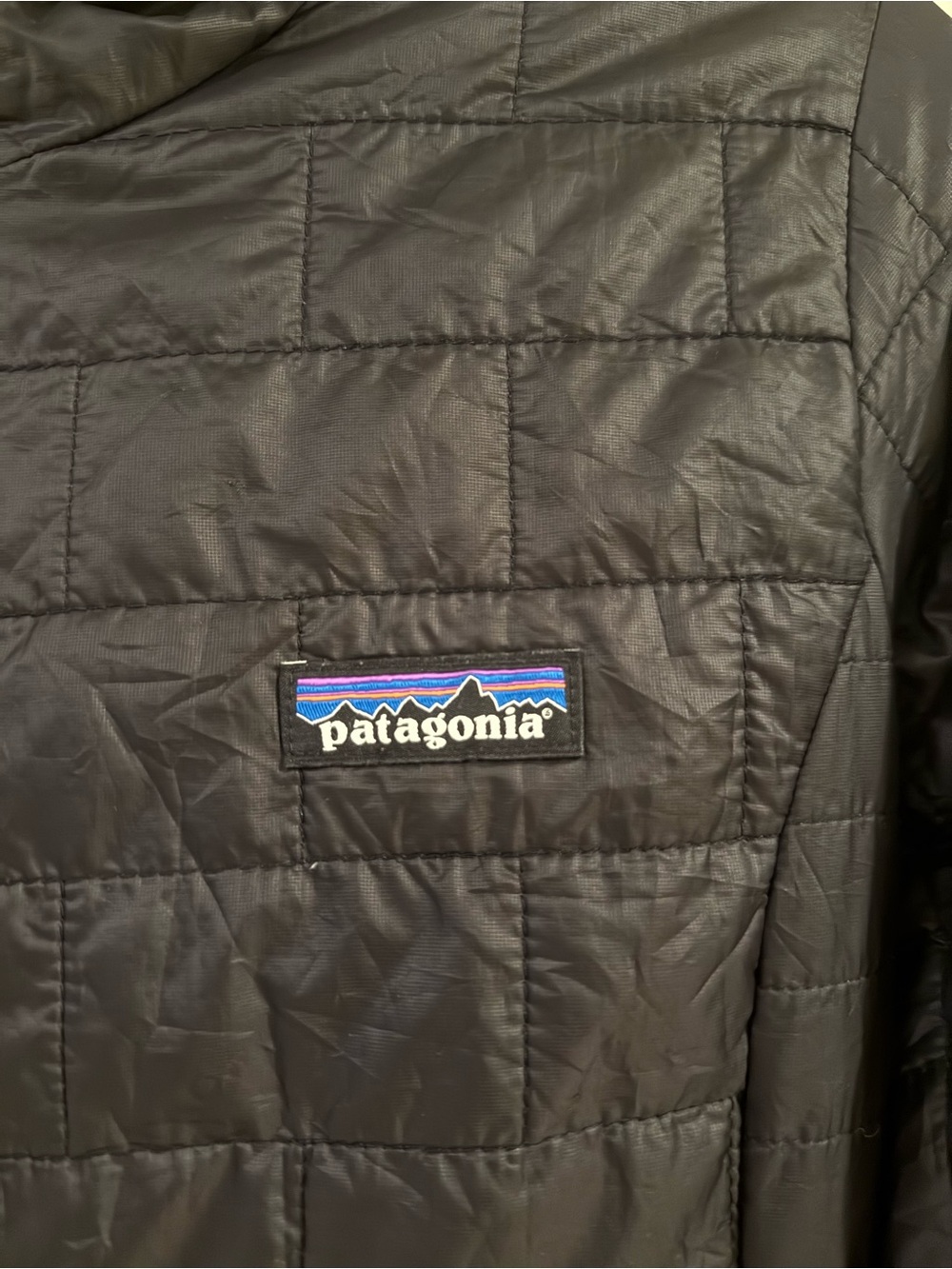Patagonia Women’s Black Quilted Hooded Down Jacket SZ S - Picture 2 of 4